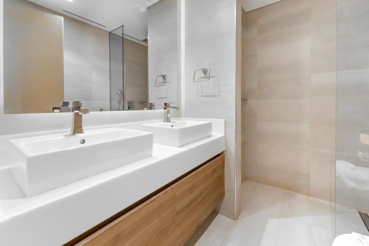 Fam Living - Mada Residences Downtown Dubai Luaran gambar