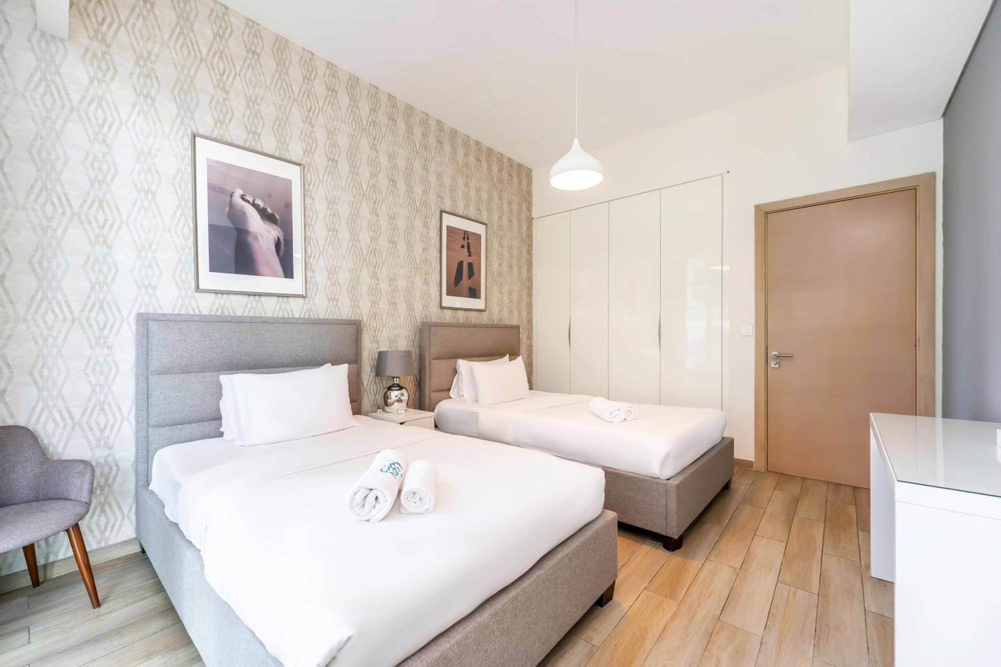 Fam Living - Mada Residences Downtown Dubai Luaran gambar